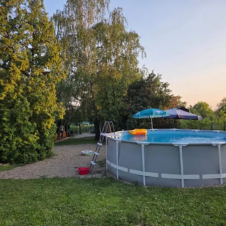 בית נופש Vikendica Teslic *