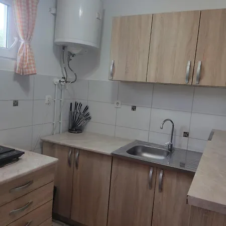 Vikendica Teslic בית נופש *